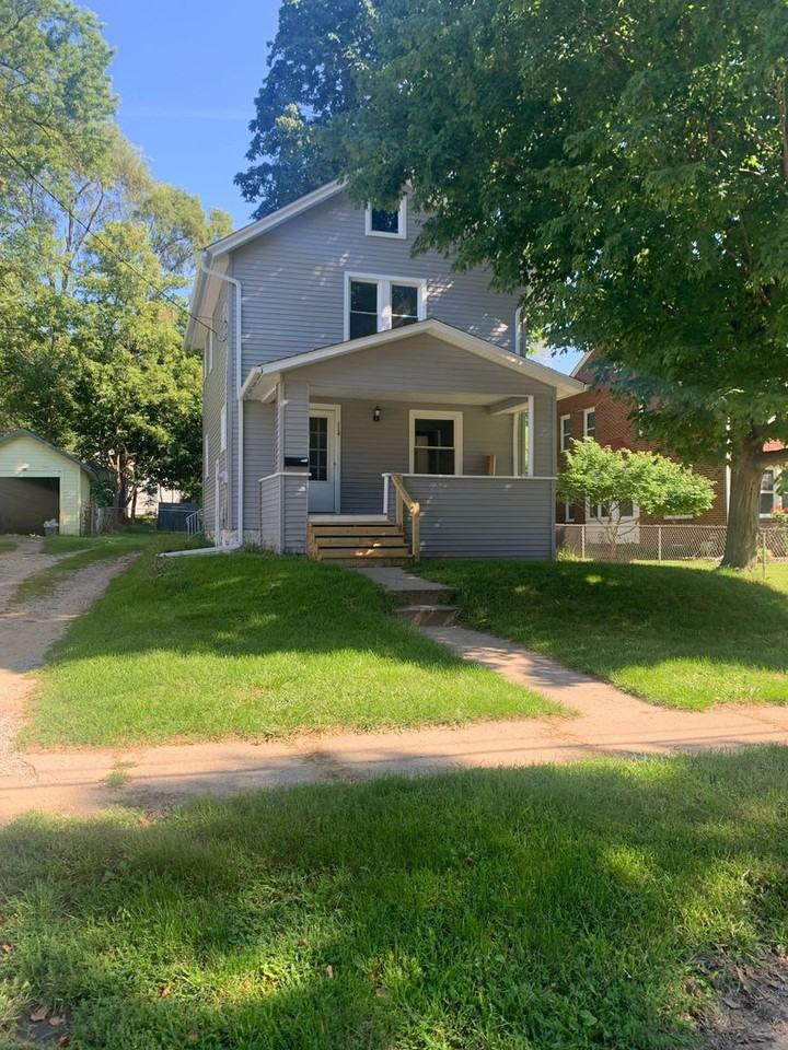 114 Avondale Ave - Photo 3 of 17