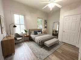 featured image of 718 N Pershing Ave