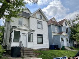 featured image of 522 12th Ave Se
