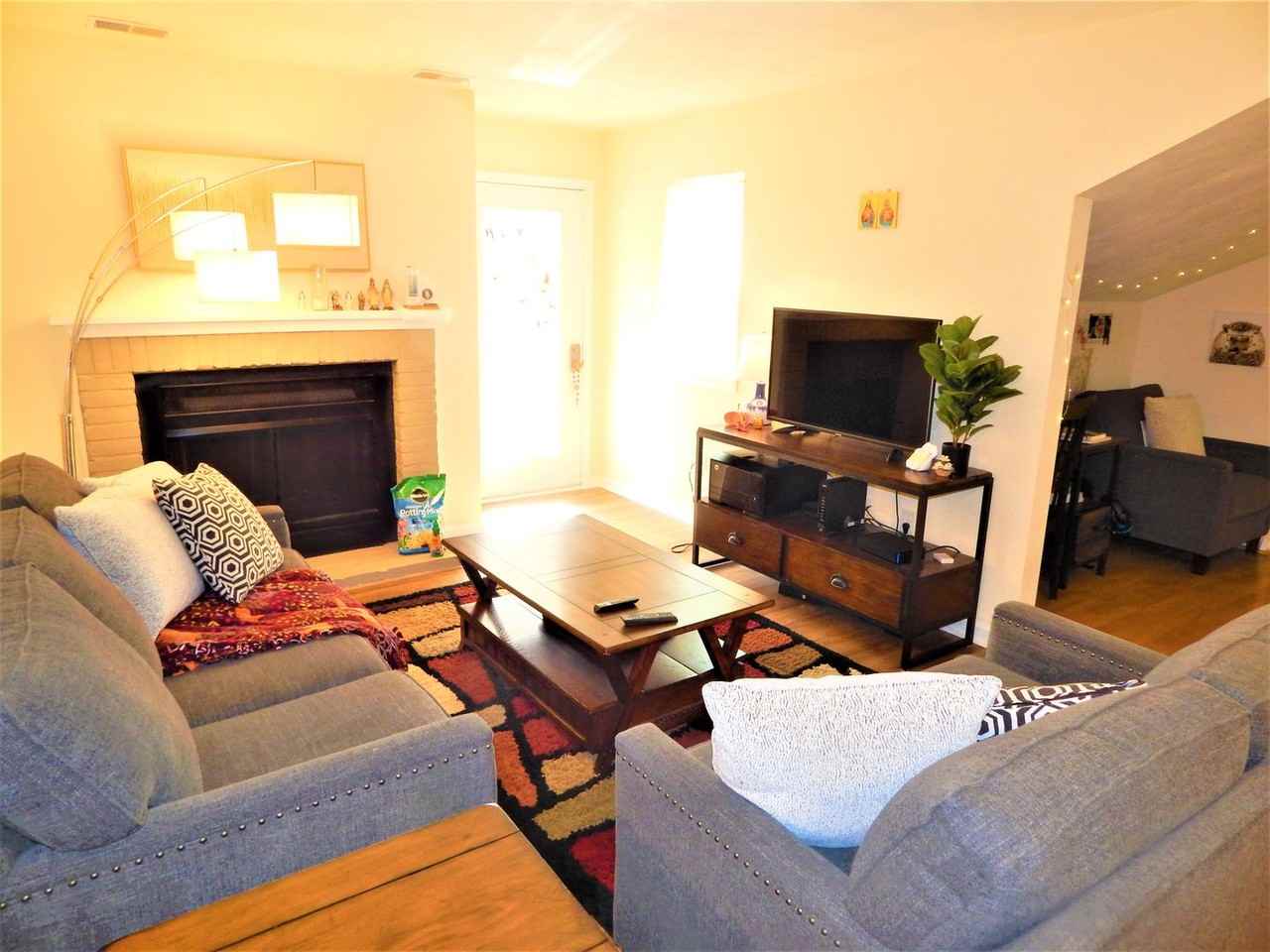 305 Chowning Pl - Photo 3 of 13