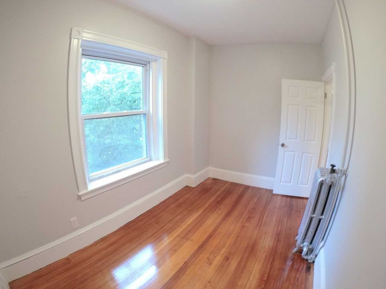 34 High St - Photo 4 of 10