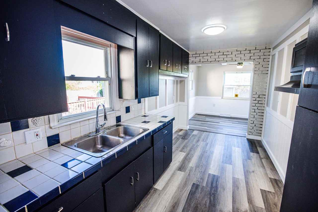 306 W Crawford Ave - Photo 6 of 23