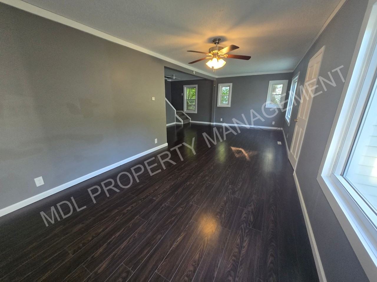 414 E Haley St - Photo 3 of 16