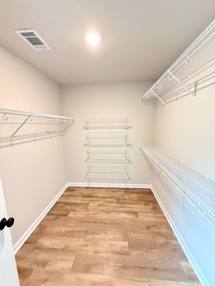 270 Bella Way - Photo 7 of 14