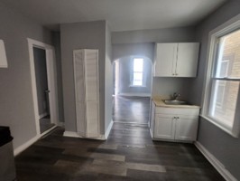 featured image of 8927 S Muskegon Ave