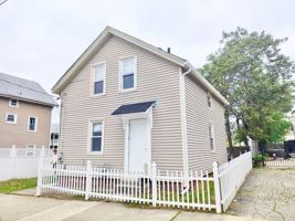 featured image of 107 Sterry St