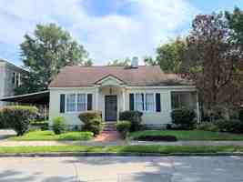 featured image of 308 E 40th St