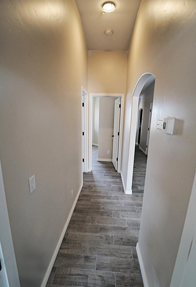 3300 Tomahawk Dr #102 - Photo 6 of 12