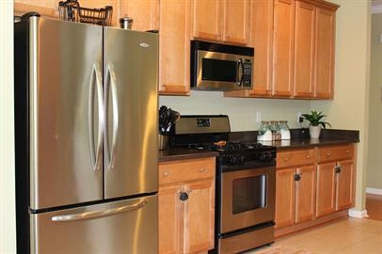 10 Blythe Island Ct - Photo 5 of 23