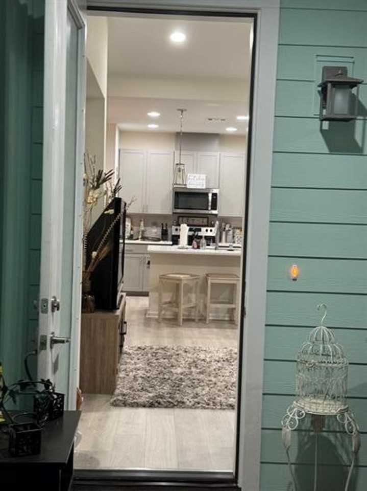 602 Beachcomber Blvd - Photo 2 of 16