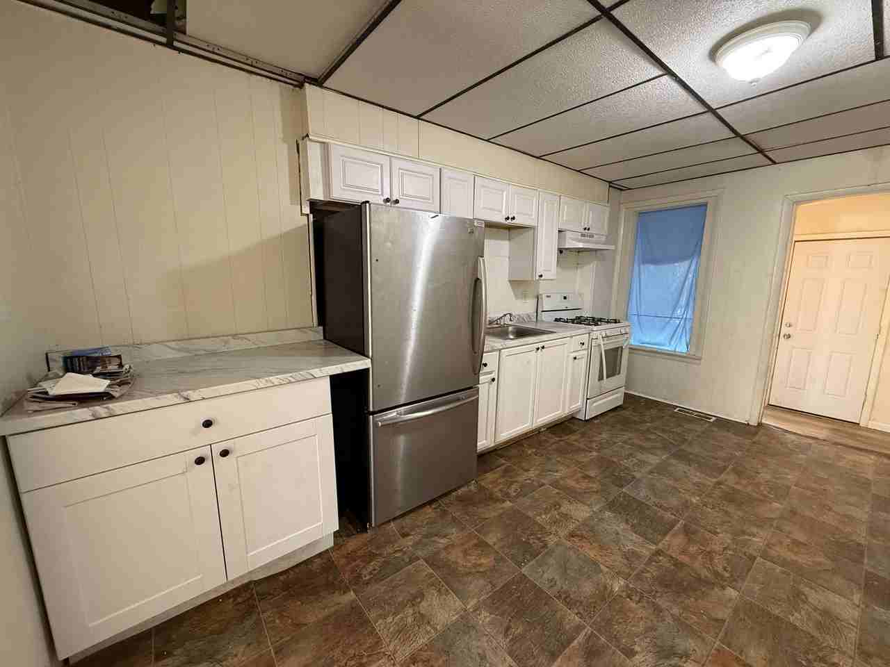 525 1/2 Elliger St - Photo 5 of 18