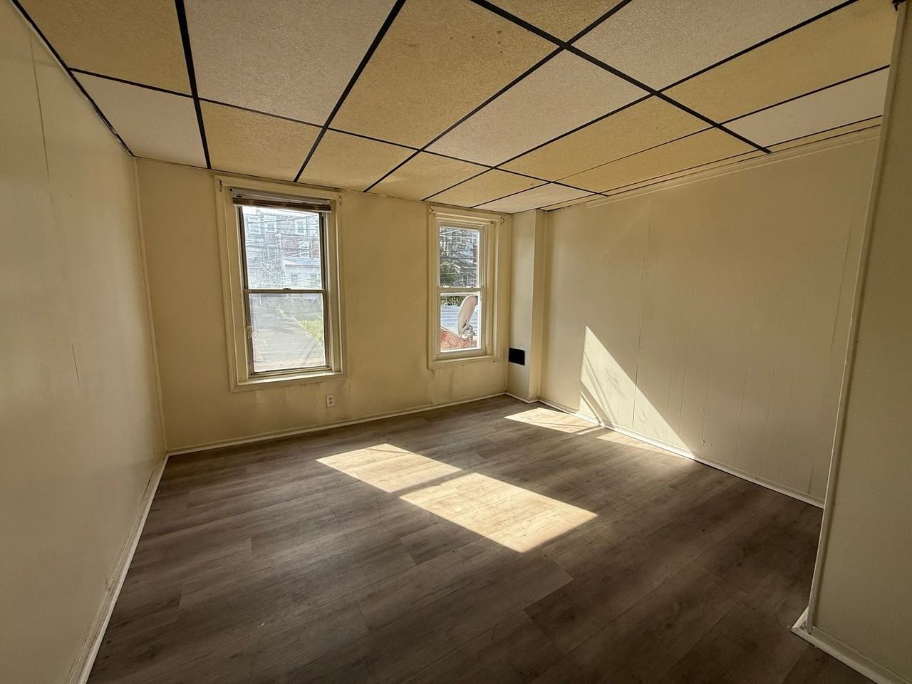 525 1/2 Elliger St - Photo 7 of 18
