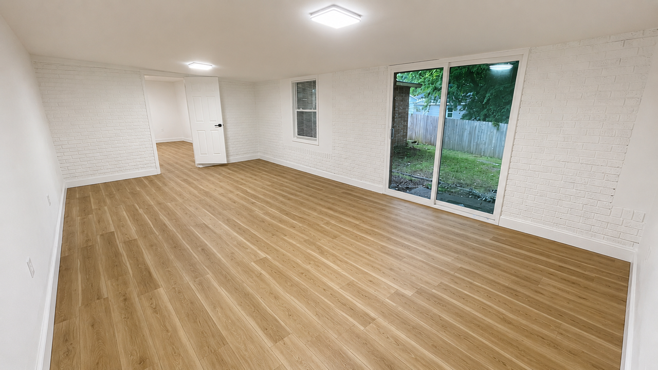707 Oakwood - Photo 6 of 16