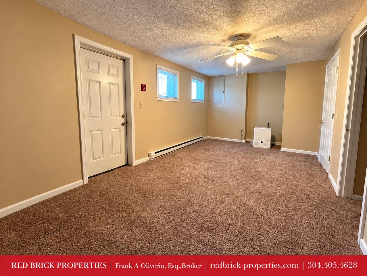 733 Union Ave - Photo 5 of 10