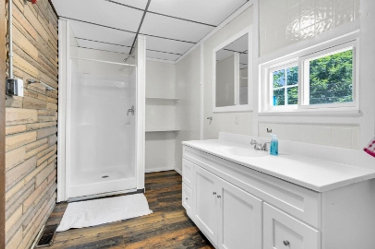 413 Forest Ave - Photo 5 of 28
