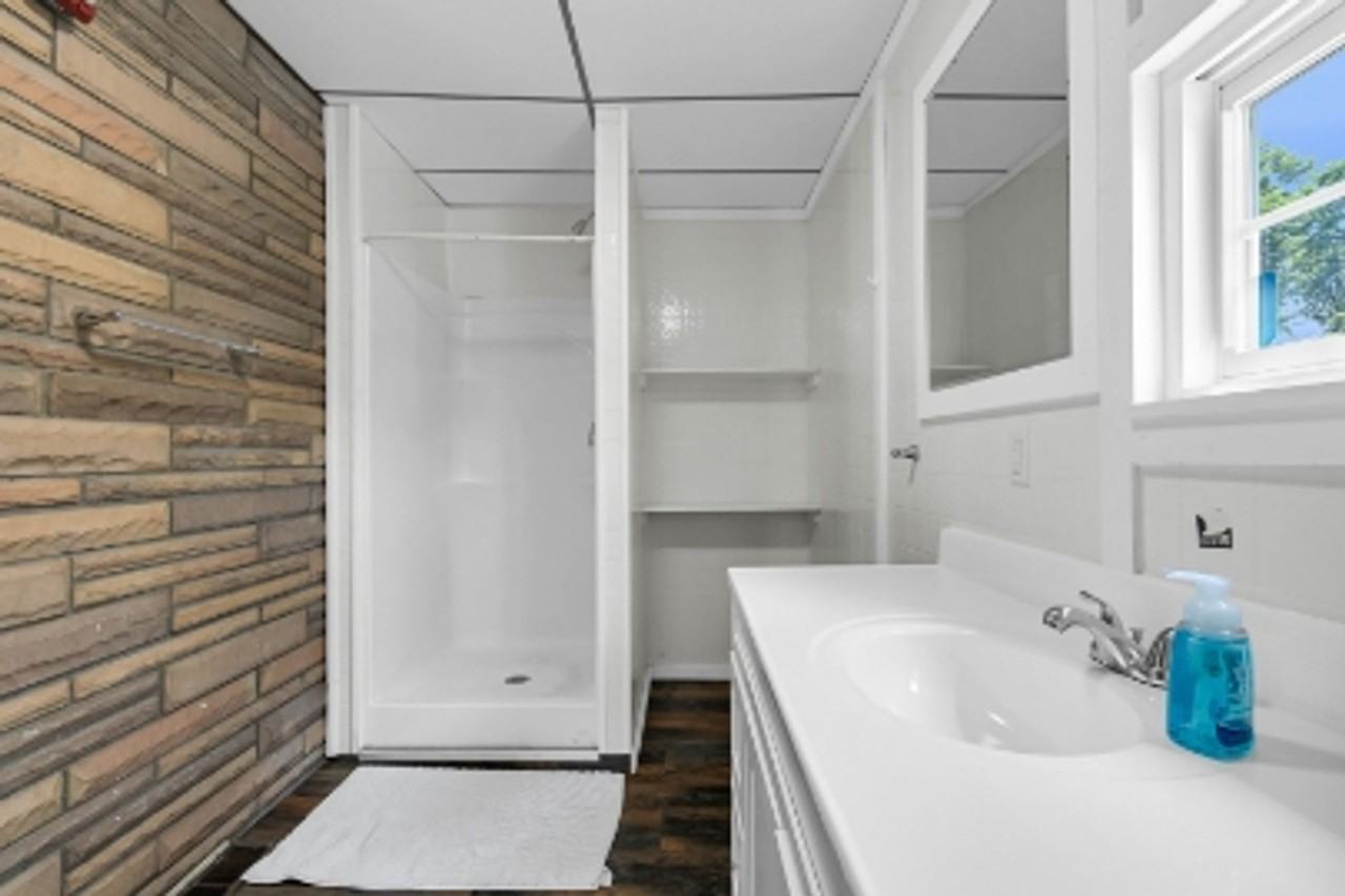 413 Forest Ave - Photo 6 of 28