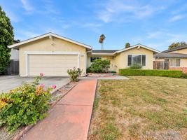 featured image of 40643 Encanto Way