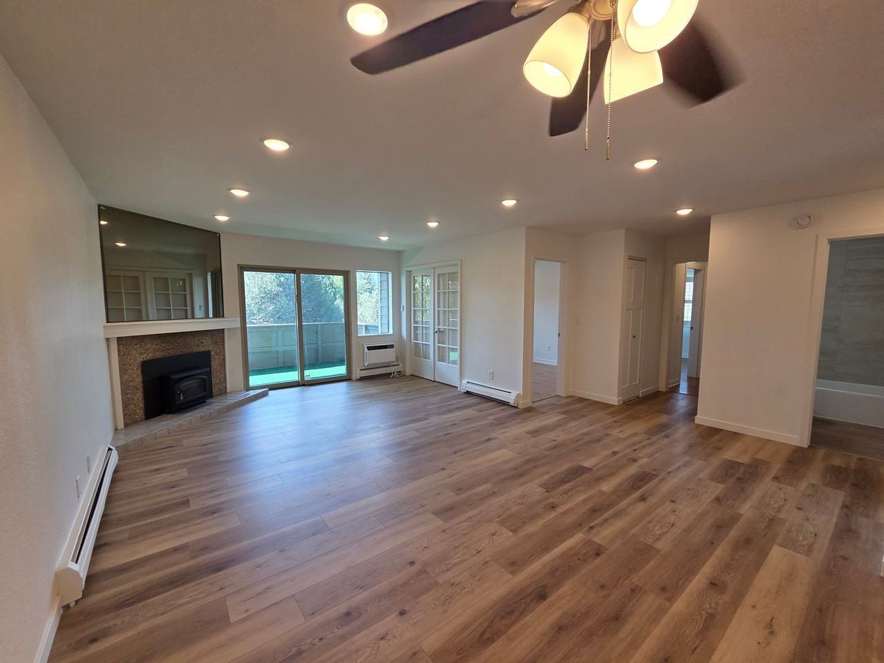3240 Iris Ave - Photo 3 of 25
