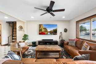 9 E Del Rio Dr - Photo 1 of 1
