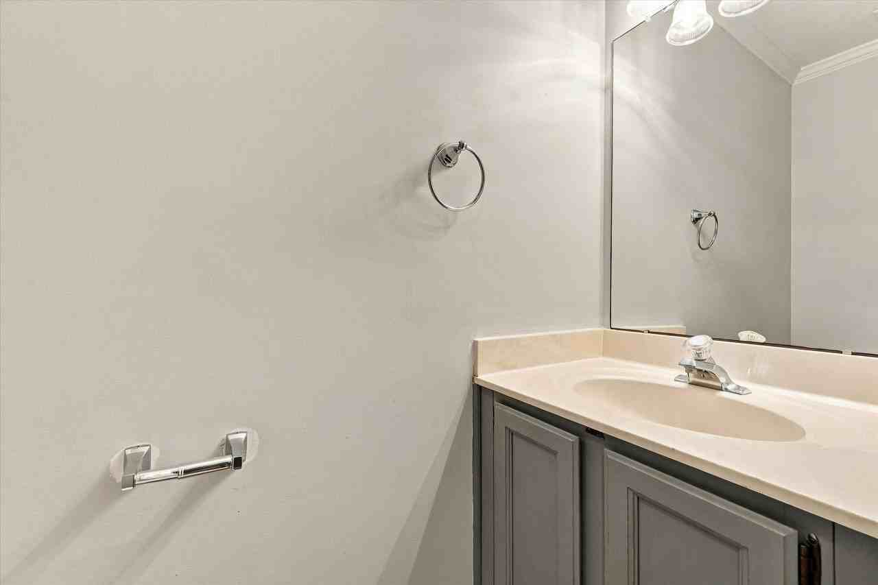 194 Mansion House Dr - Photo 7 of 19