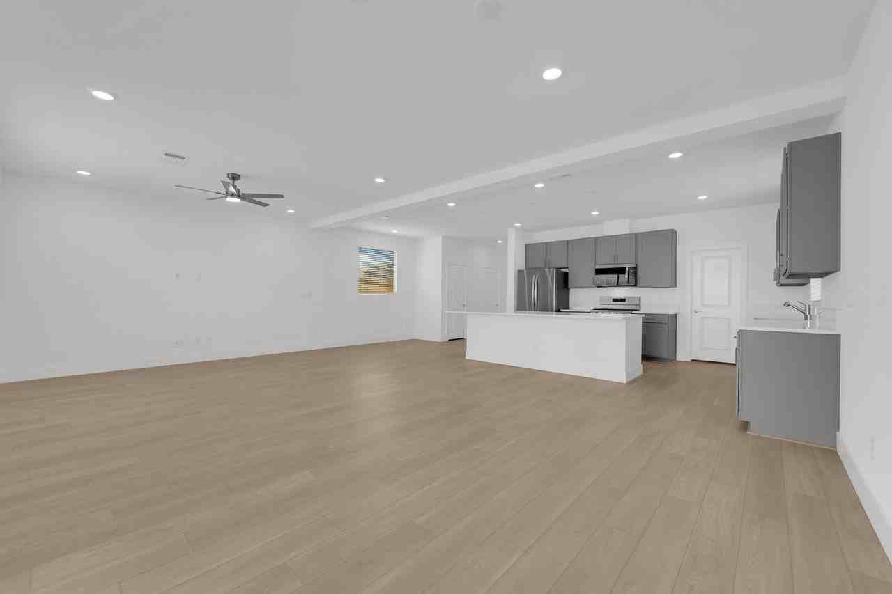 10294 Restless River St - Photo 6 of 35