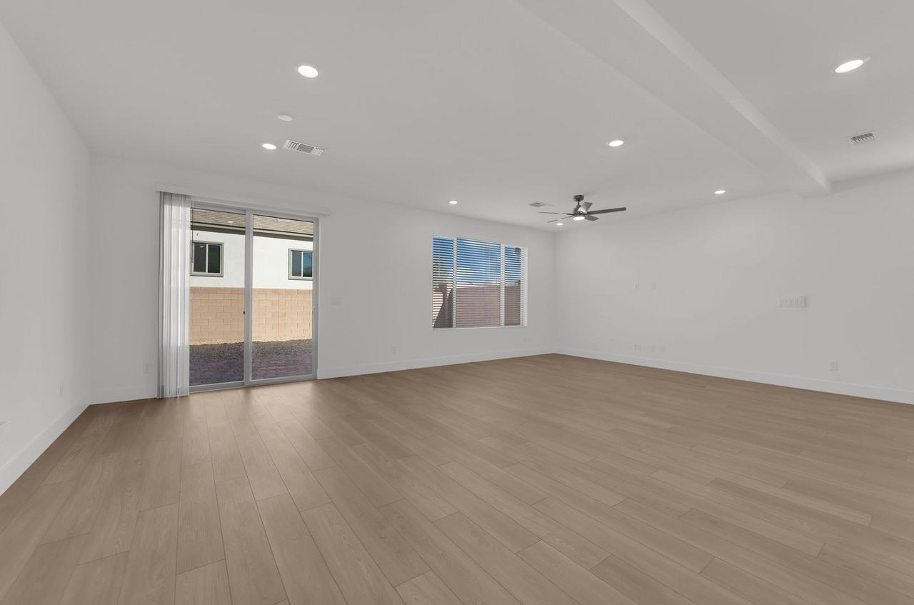 10294 Restless River St - Photo 7 of 35