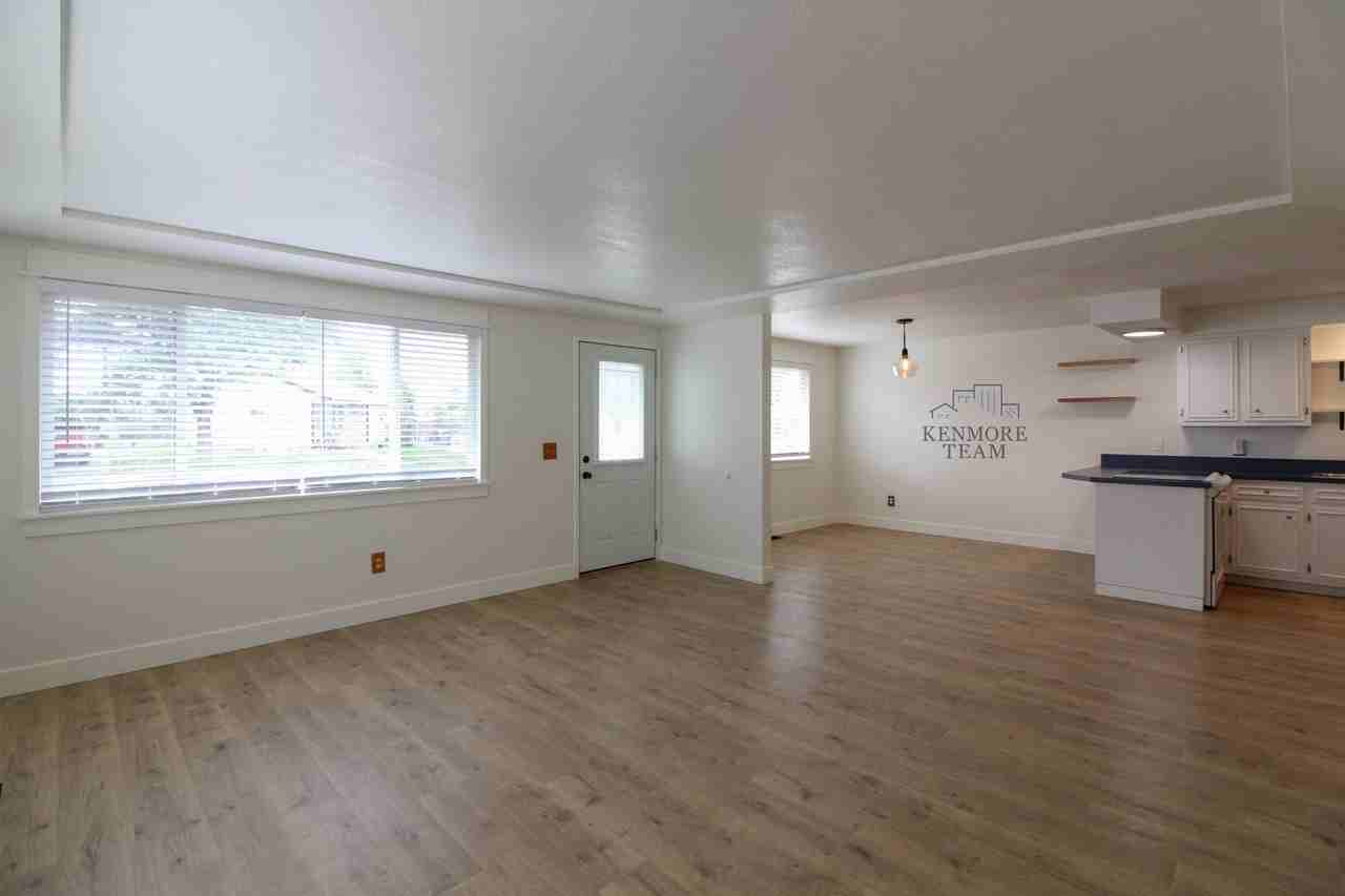 1616 Perkins Ave - Photo 3 of 20