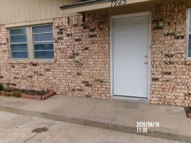 7925 Nw Crossland Cir - Photo 1 of 1