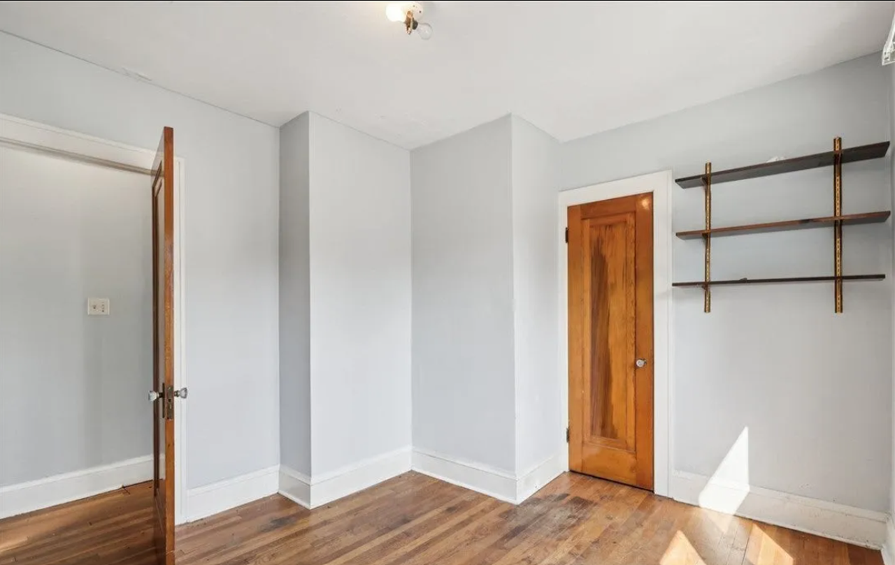 17906 Hillgrove Ave - Photo 4 of 11