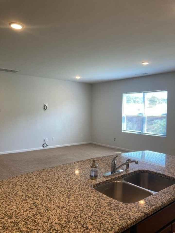1806 Radnor Rd - Photo 5 of 20