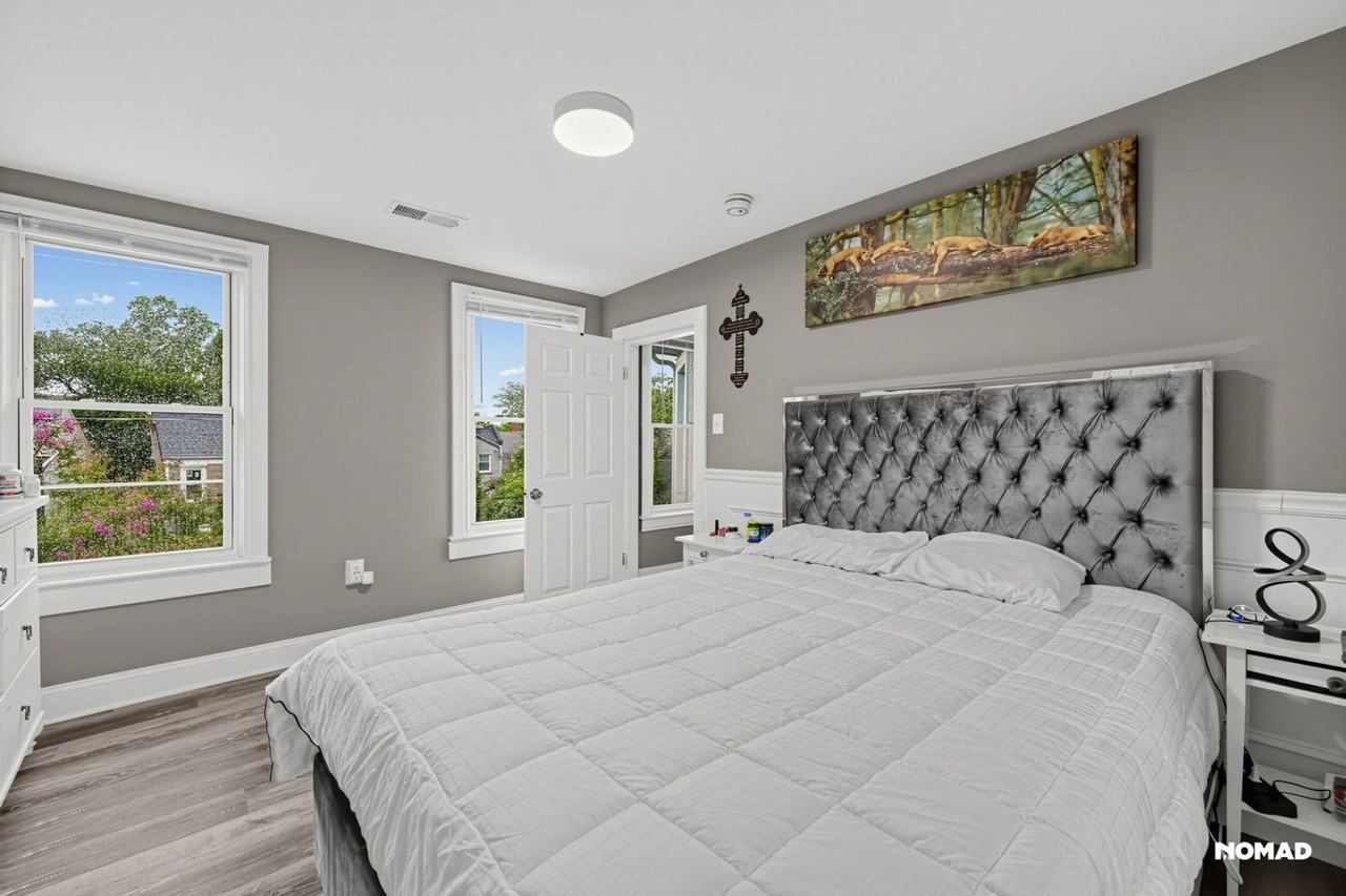 1627 W St Se - Photo 5 of 37