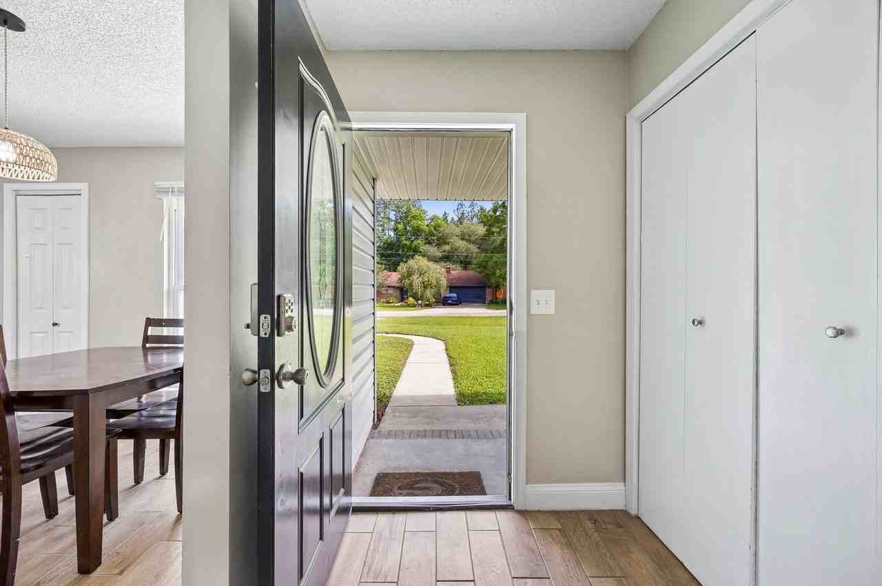 105 Wolf Bay Cir - Photo 5 of 33