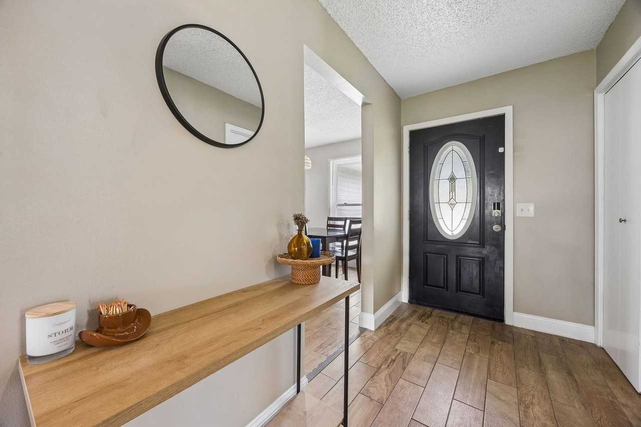 105 Wolf Bay Cir - Photo 7 of 33