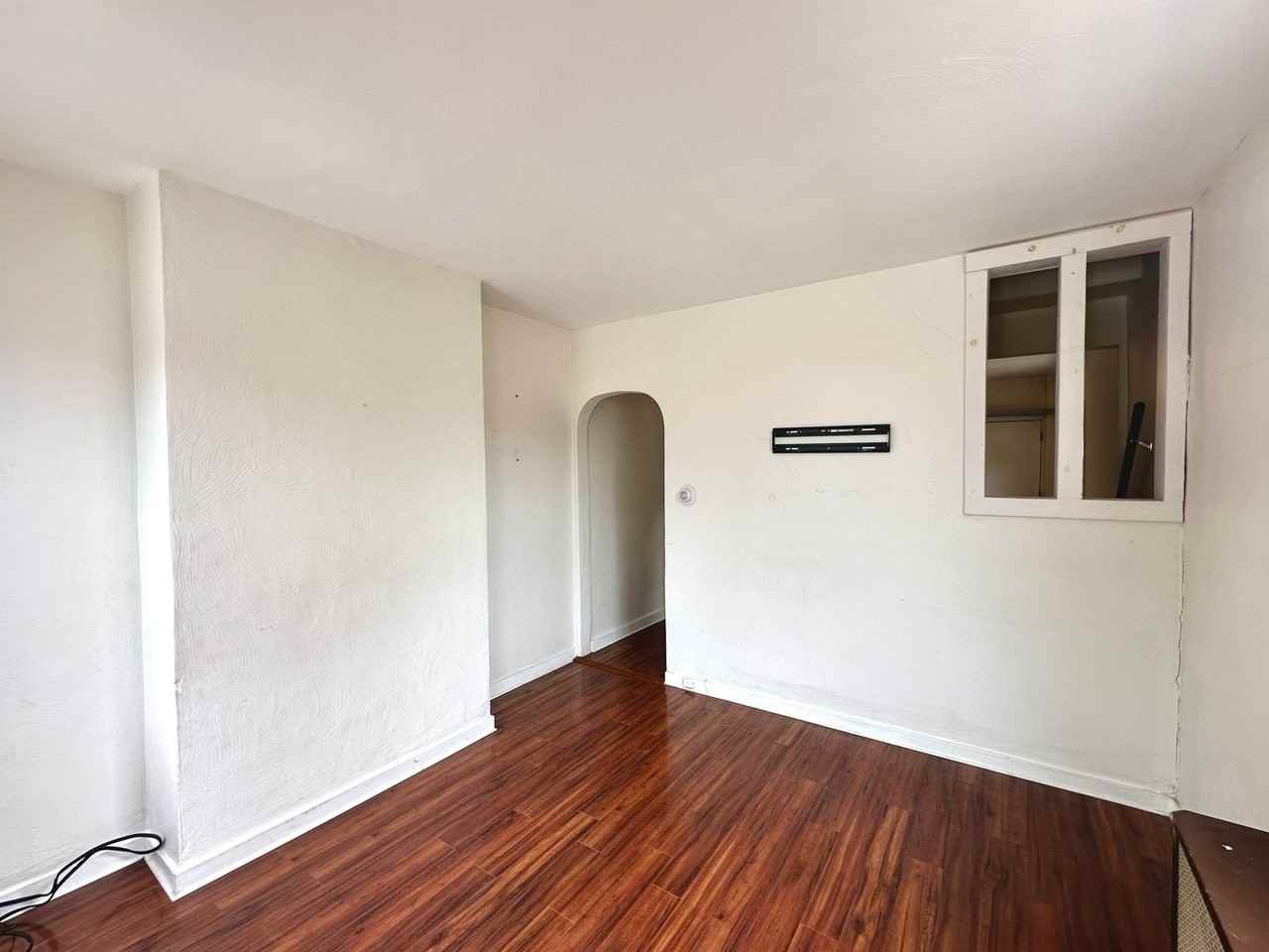 168 47th St - Photo 2 of 12