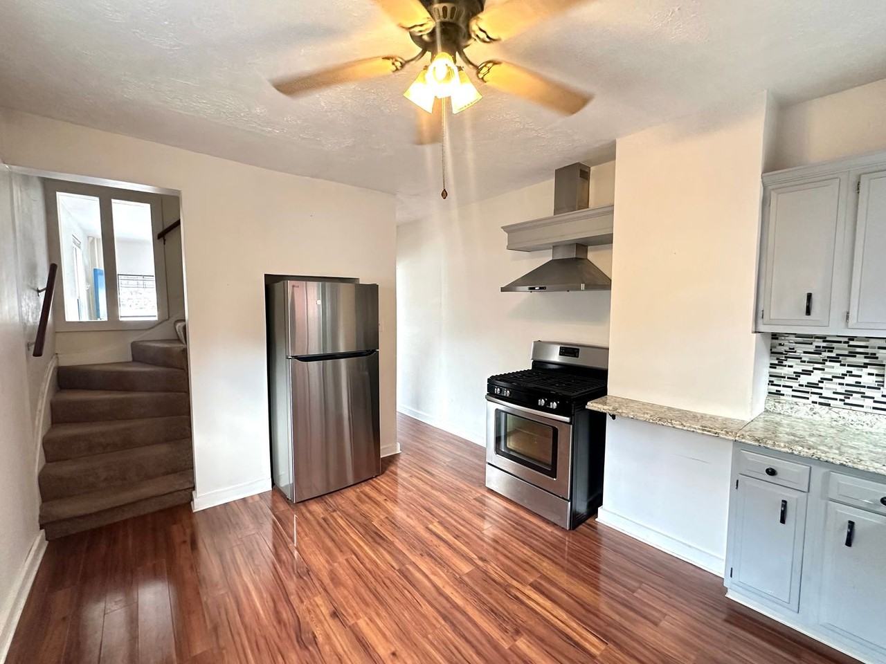 168 47th St - Photo 5 of 12