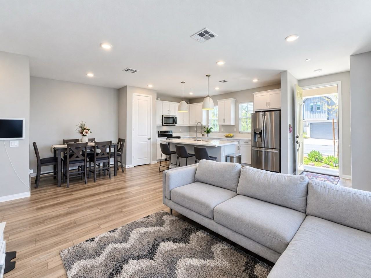 27473 Quiet View Pl - Photo 7 of 30