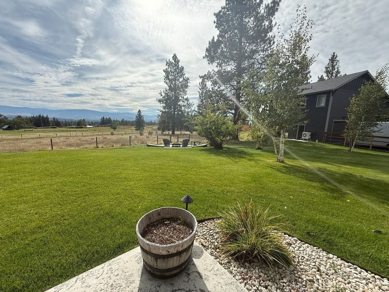 875 Saddleback Dr - Photo 4 of 38