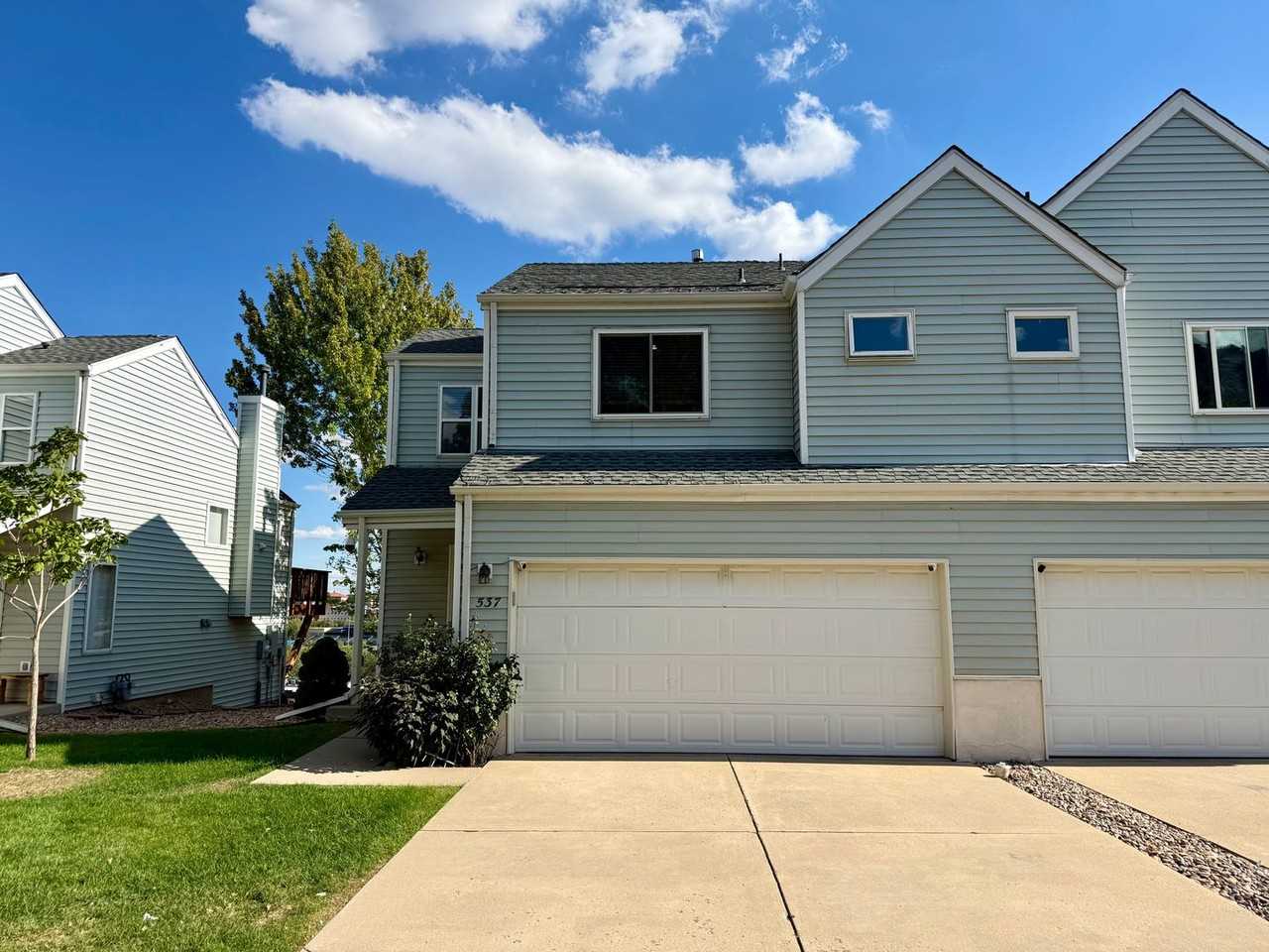 537 Canyon View Dr - Photo 2 of 50