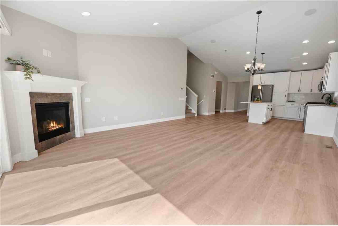 657 Copper Ct - Photo 4 of 18
