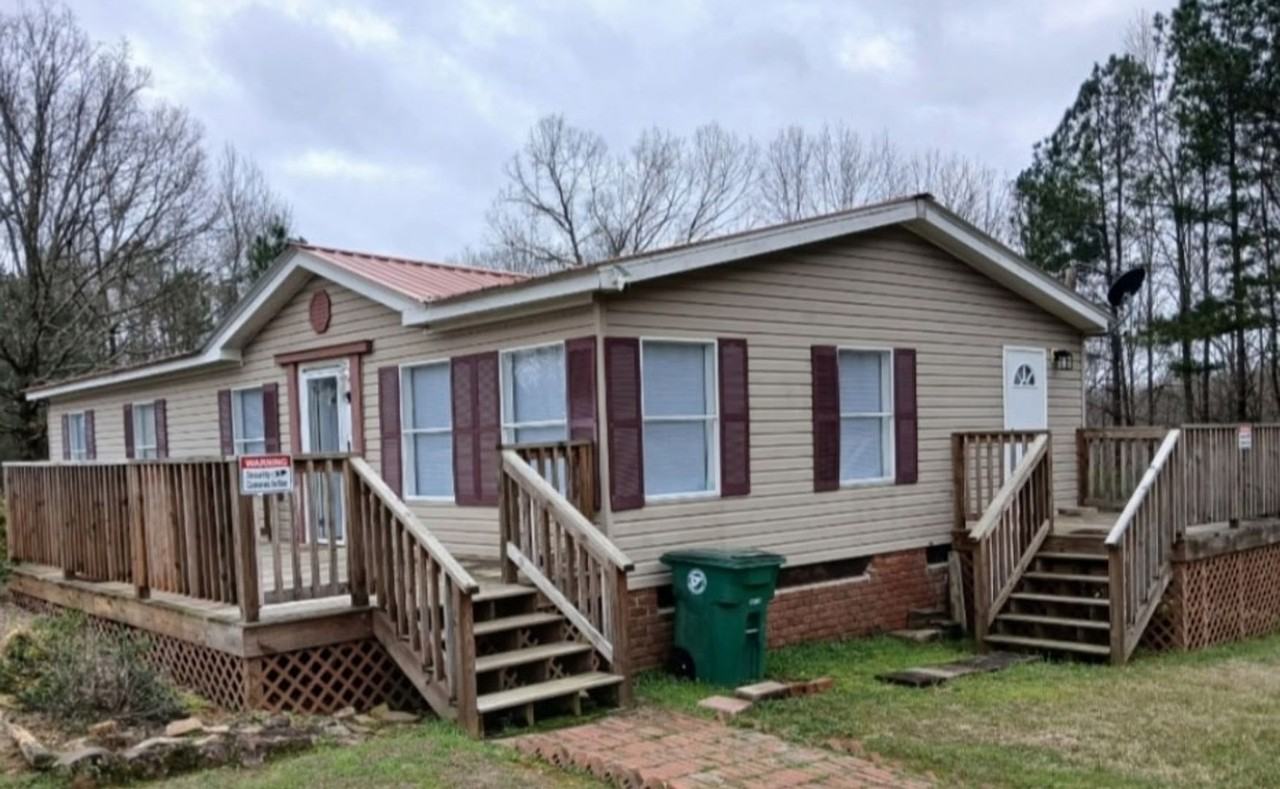 812 County Road 848 - Photo 2 of 18