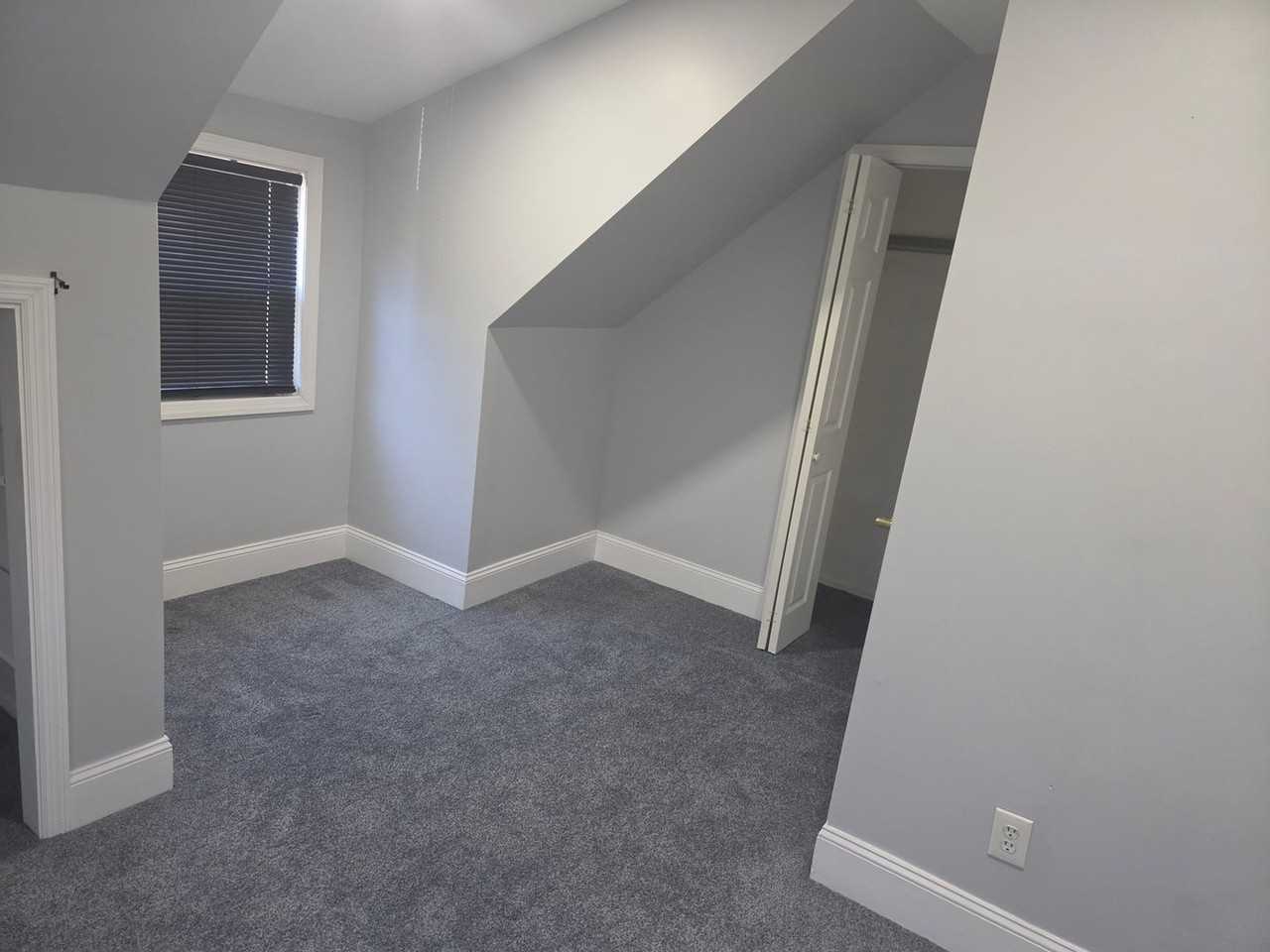 56 Mill Rd - Photo 7 of 18