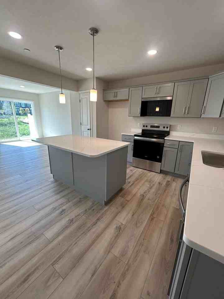 104 104 Dolomite Road - Photo 3 of 38
