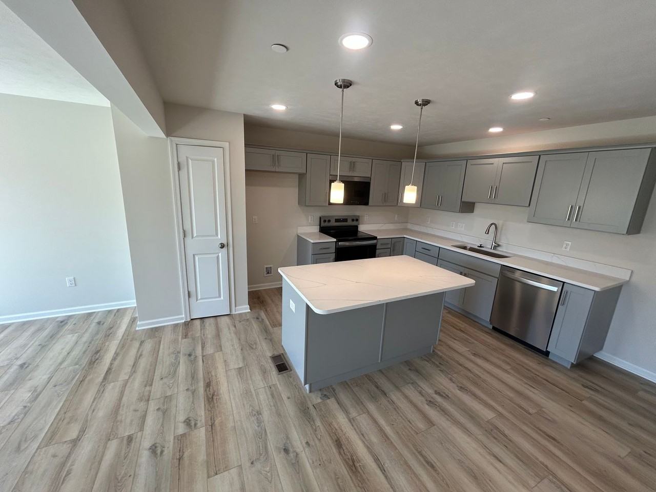 104 104 Dolomite Road - Photo 6 of 38