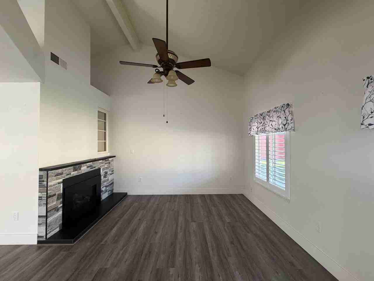 12306 Andes Ave - Photo 4 of 15