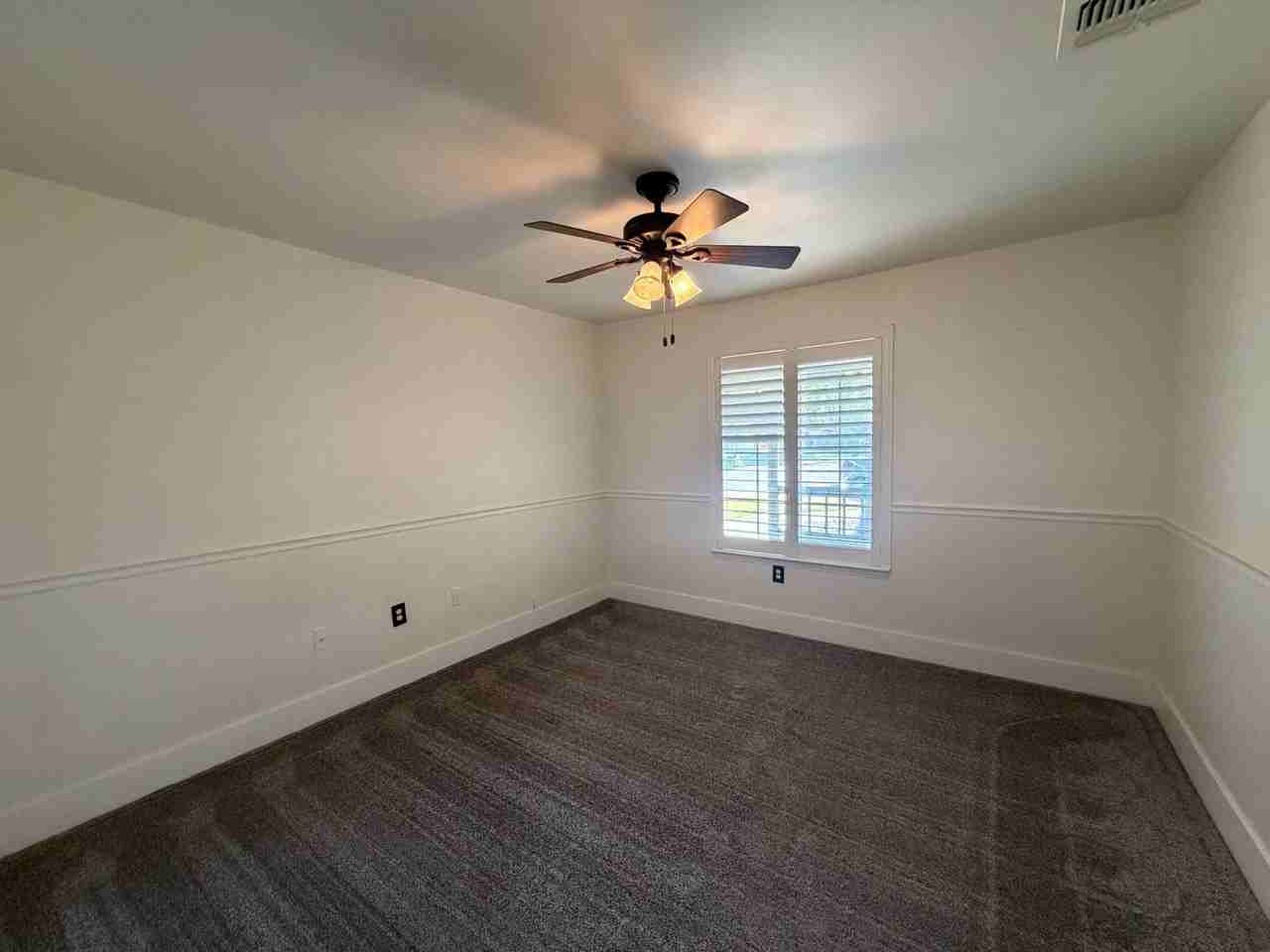 12306 Andes Ave - Photo 7 of 15
