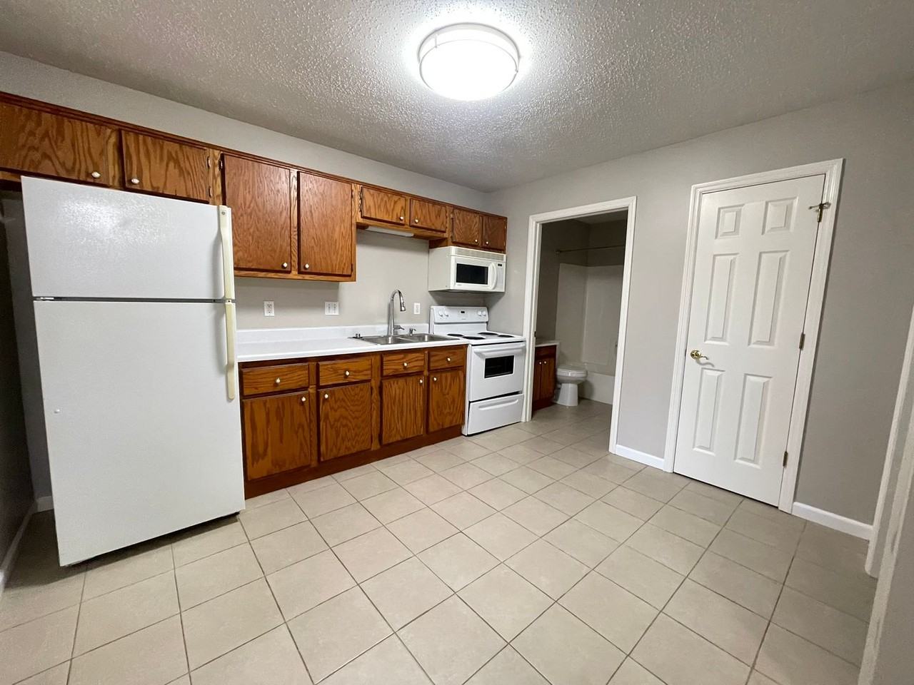 255 W 3rd St - Photo 7 of 12