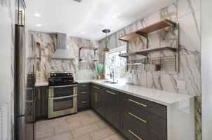 featured image of 18 Corniche Dr #H