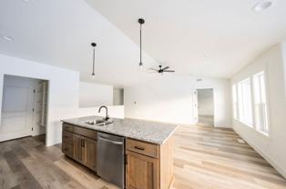 505 Jeanine Dr - Photo 1 of 1