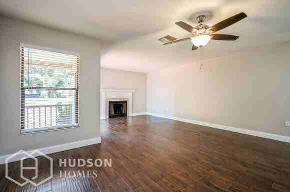 6247 Butternut Dr - Photo 5 of 20