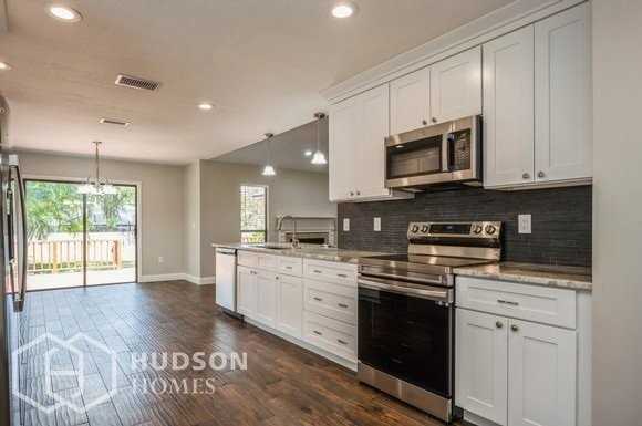 6247 Butternut Dr - Photo 7 of 20